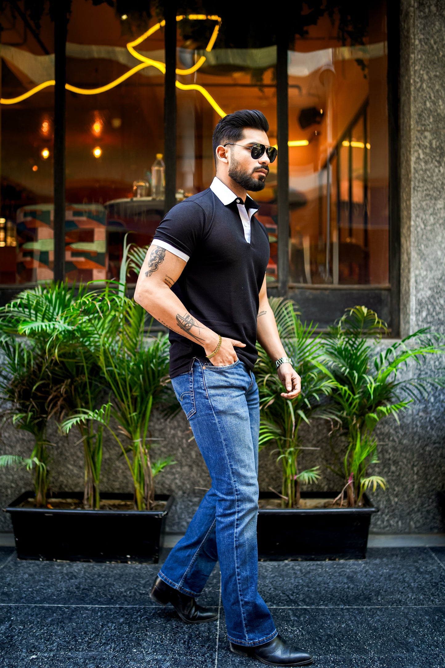 Weffi Black Textured Polo T-Shirt